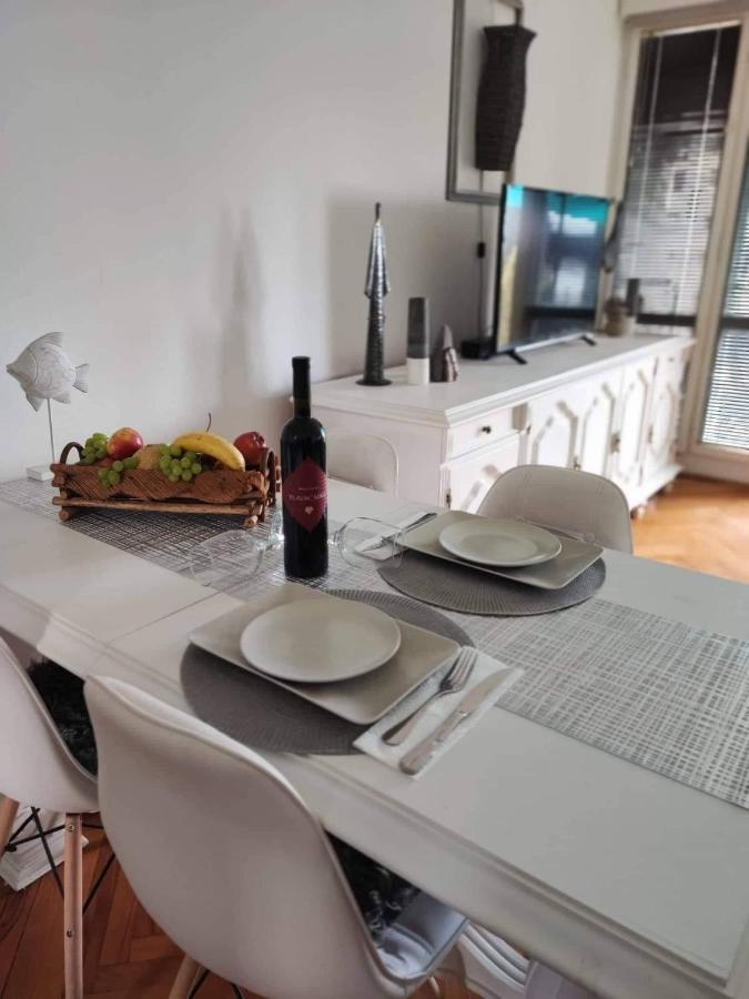 Joy Apartment *